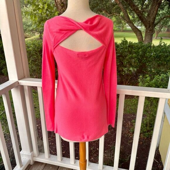 Lilly Pulitzer Twisted Back Lightweight Sweater - Picture 2 of 6